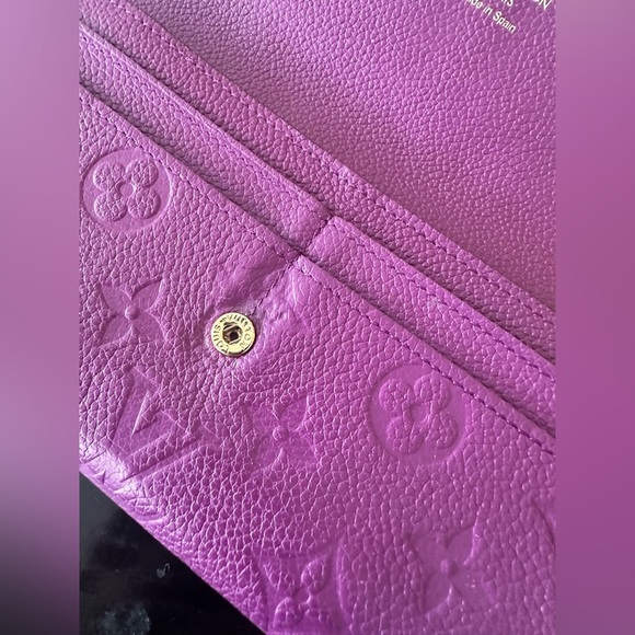 Louis Vuitton Empriente Long Wallet - Picture 7 of 14
